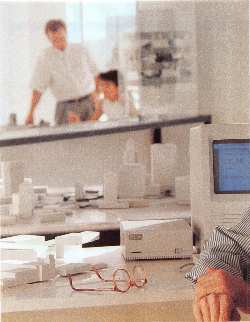 MacWorld 8812 December 1988 — page 276